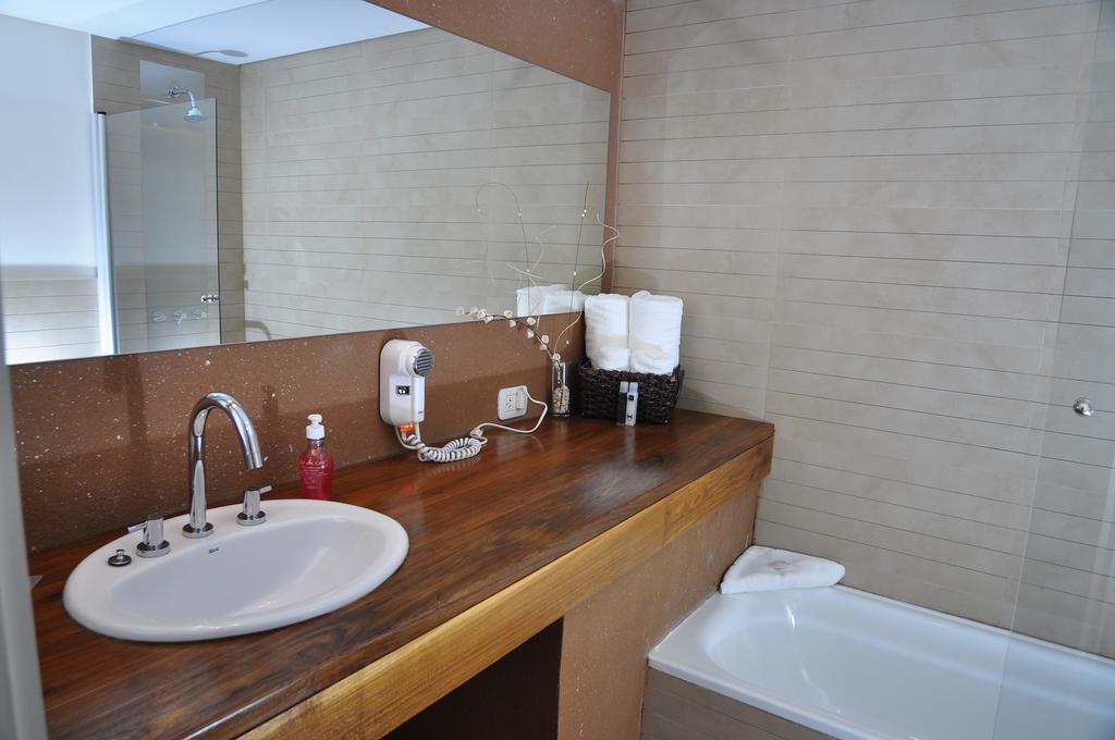 Herradura Hotel Suites Neuquén Εξωτερικό φωτογραφία