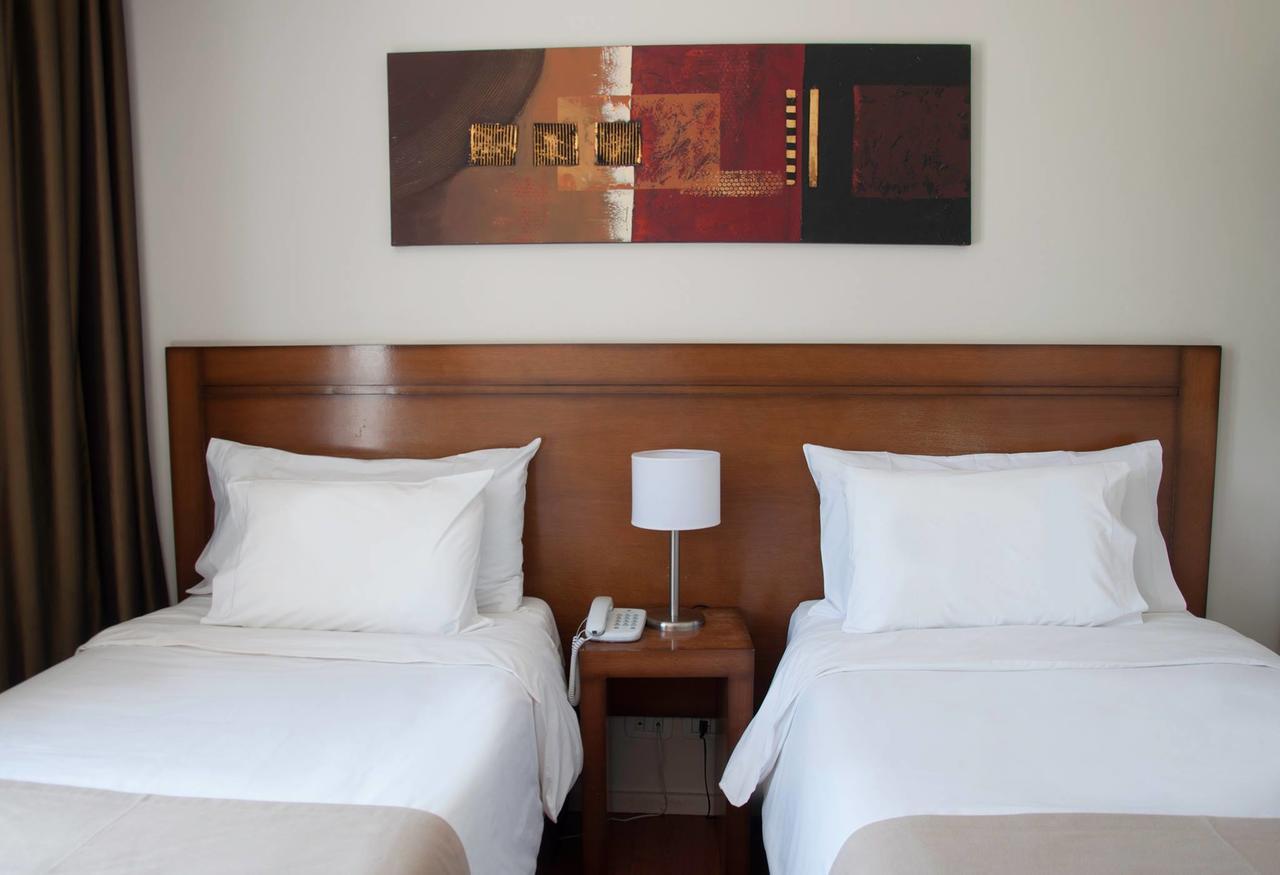 Herradura Hotel Suites Neuquén Εξωτερικό φωτογραφία
