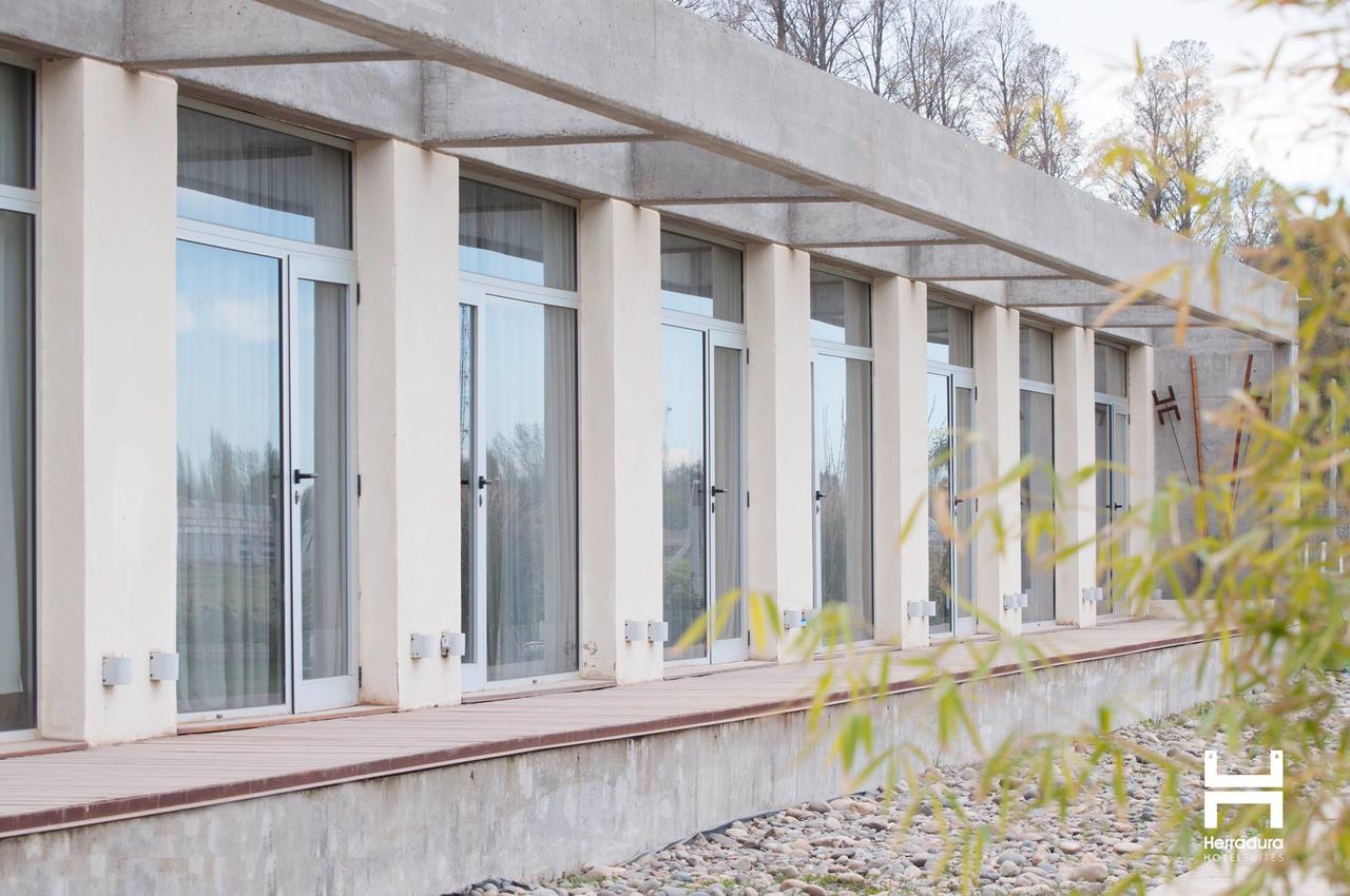 Herradura Hotel Suites Neuquén Εξωτερικό φωτογραφία
