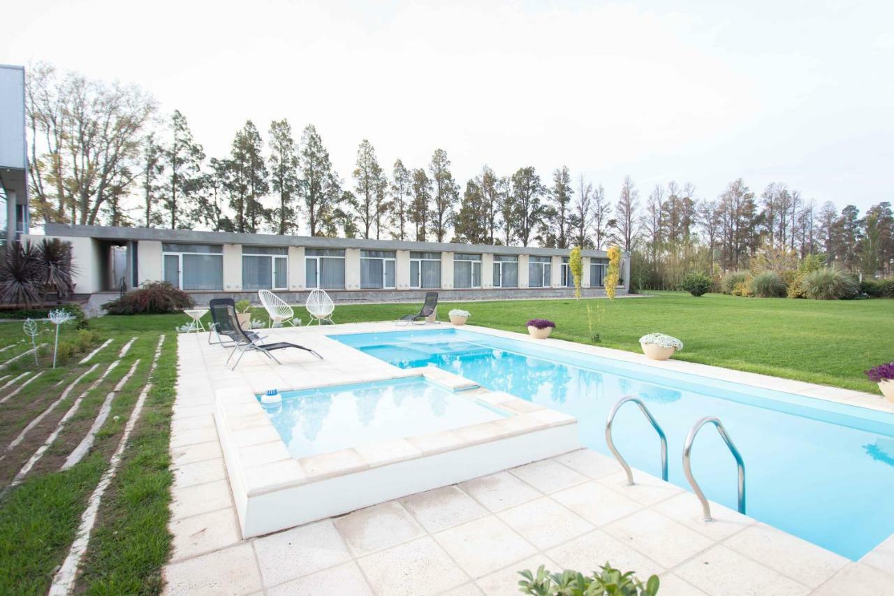 Herradura Hotel Suites Neuquén Εξωτερικό φωτογραφία